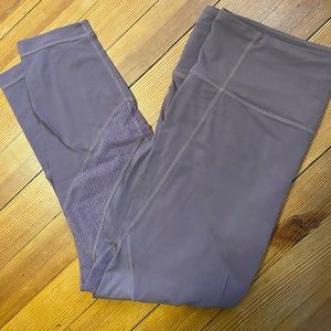 Athleta Leggings - 7/8 Tight - Size L (Mesh Detail)